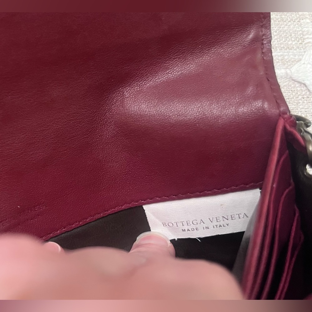 EUC Bottega Veneta Wallet with Certificate of Authenticity - Picture 10 of 15